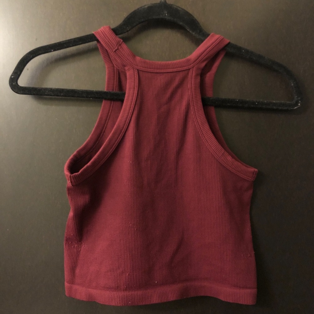Maroon Ribbed Crop Tank Top - Picture 2 of 5